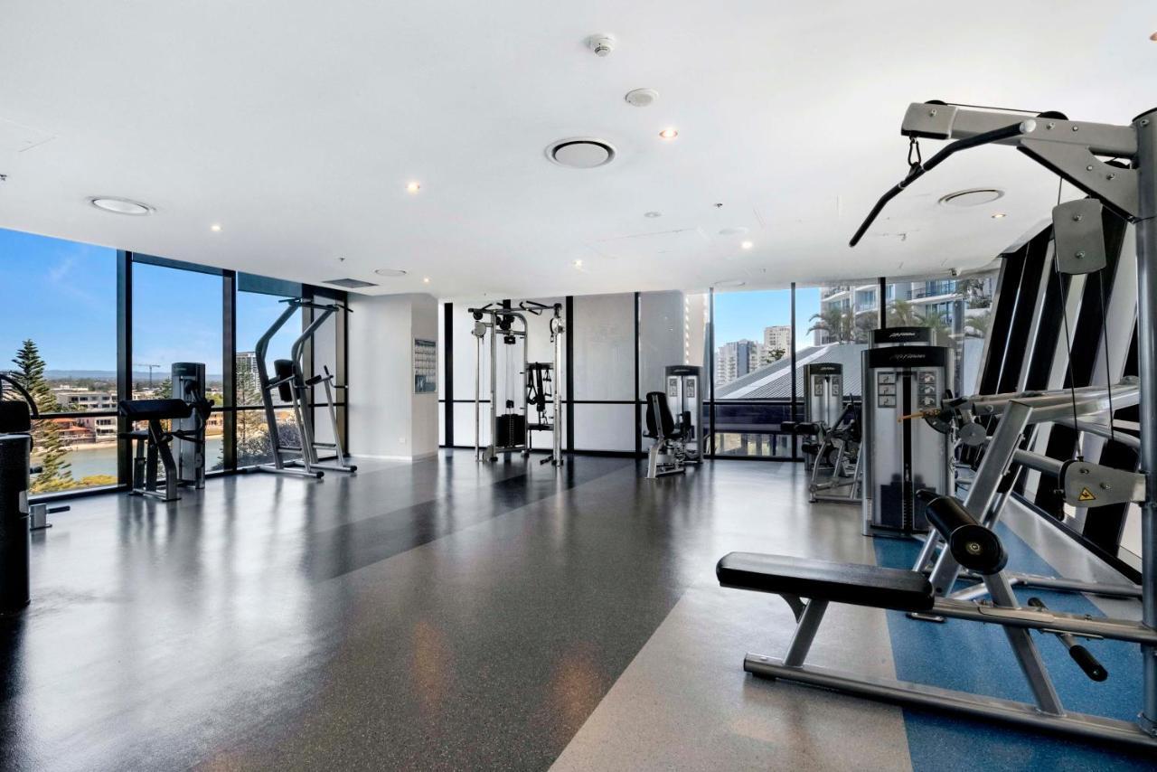 Circle On Cavill: Hinterland View * Gold Coast